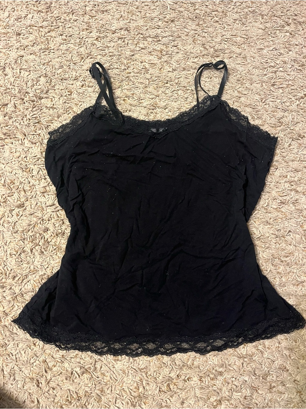 Black Lace-Trimmed Cami Tank Top - Women